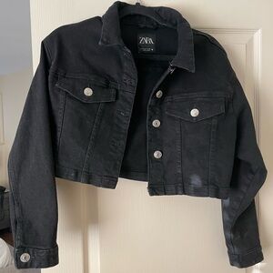 ZARA - cropped black denim jacket | size XS
